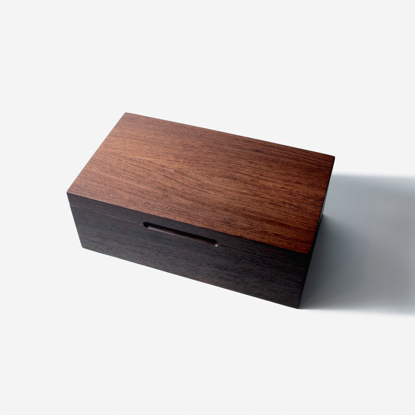 Wenge Humidor with Spanish Cedar Lining | 80 Churchills