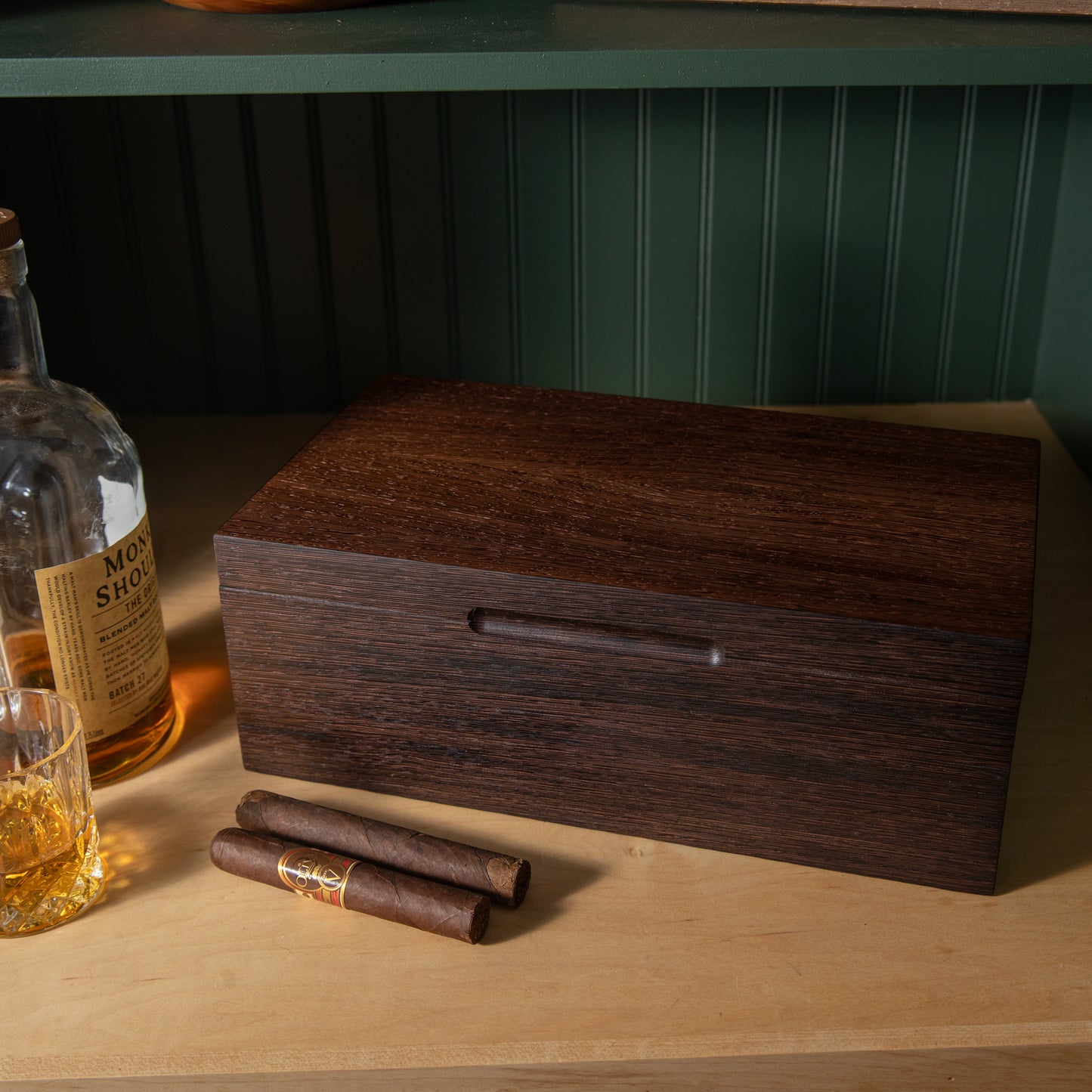 Wenge Humidor with Spanish Cedar Lining | 80 Churchills