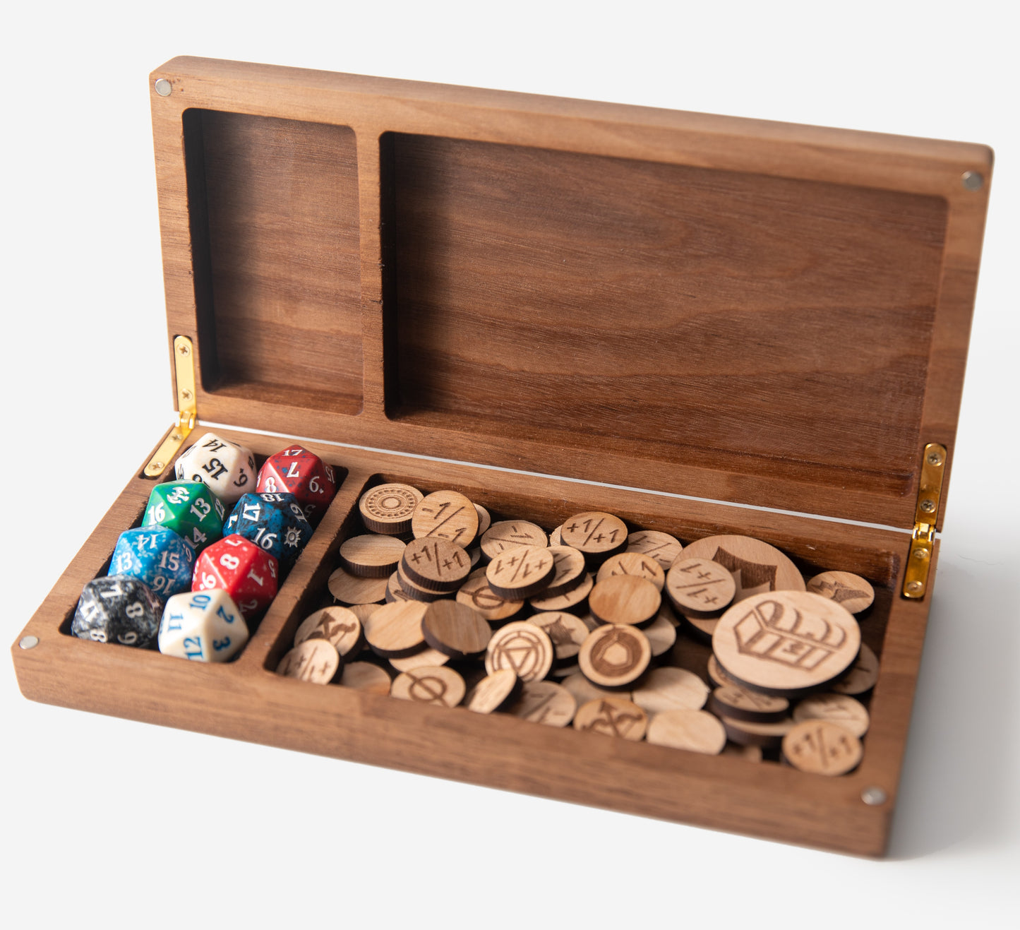Magic the Gathering - 66pc Set of Counters / Tokens with Hardwood Case